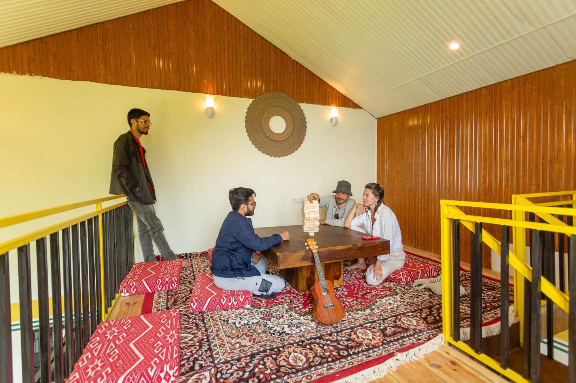 The Hosteller Khajjiar Luaran gambar