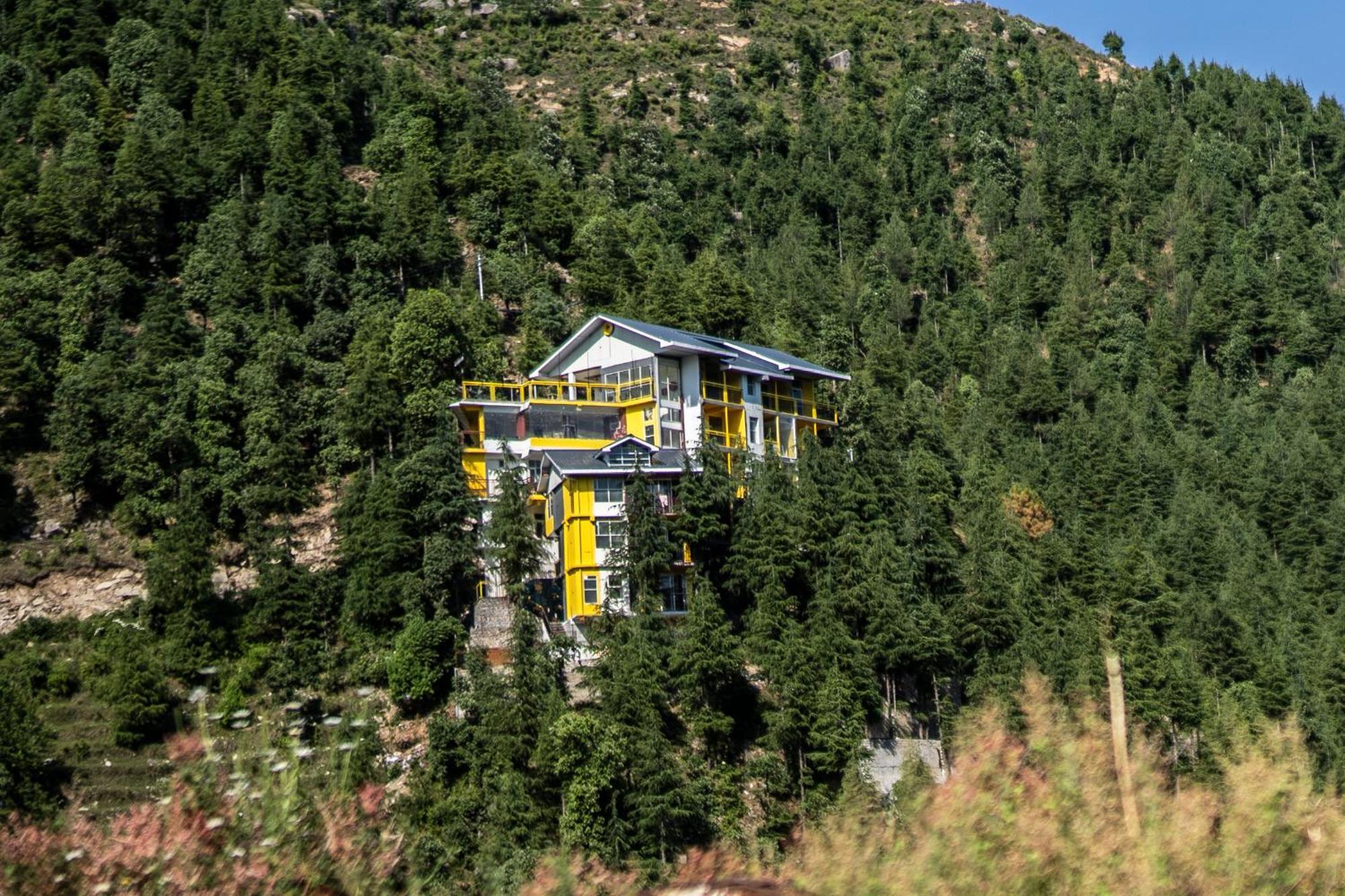 The Hosteller Khajjiar Luaran gambar