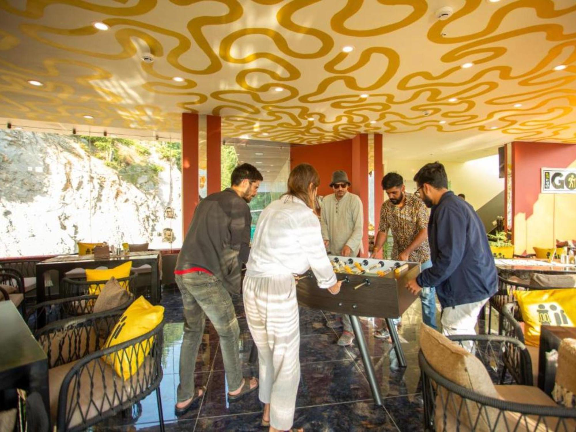 The Hosteller Khajjiar Luaran gambar